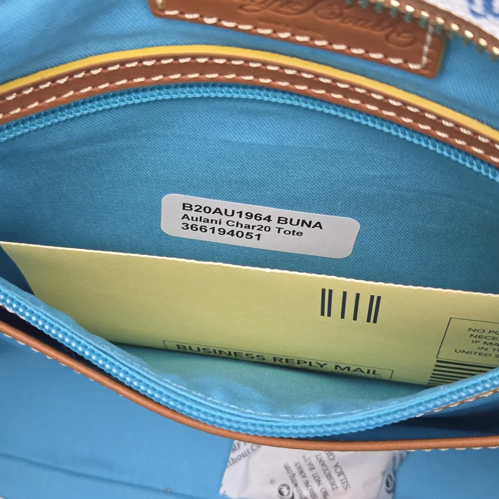 NWT DOONEY & BOURKE DISNEY AULANI RESORT SKETCH TOTE BAG
